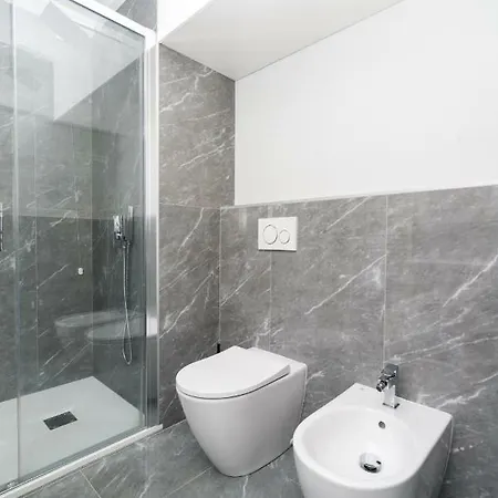 Lägenhet Luxurious 2-bedroom